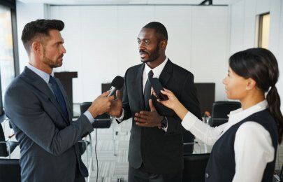 Chega de amadorismo: domine o visto americano para negócios Chega de amadorismo: domine o visto americano para negócios